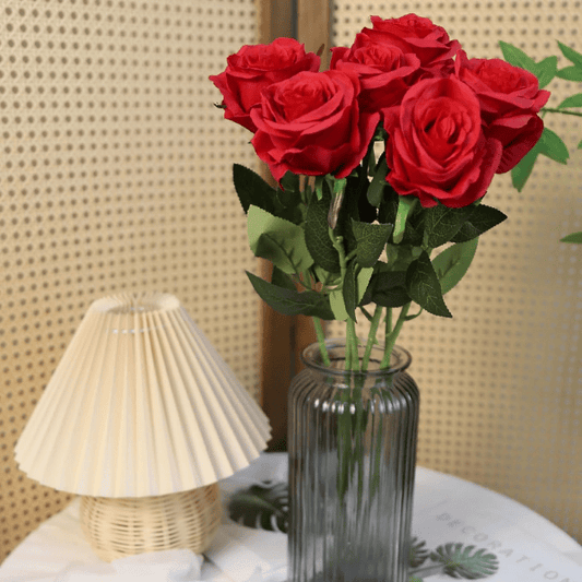 6pcs Deep Red Silk Artificial Roses